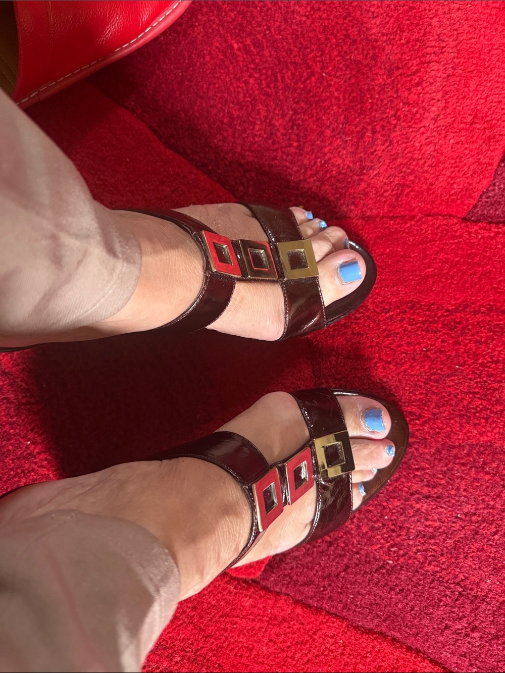 Women’s brown patent leather slip on sandals